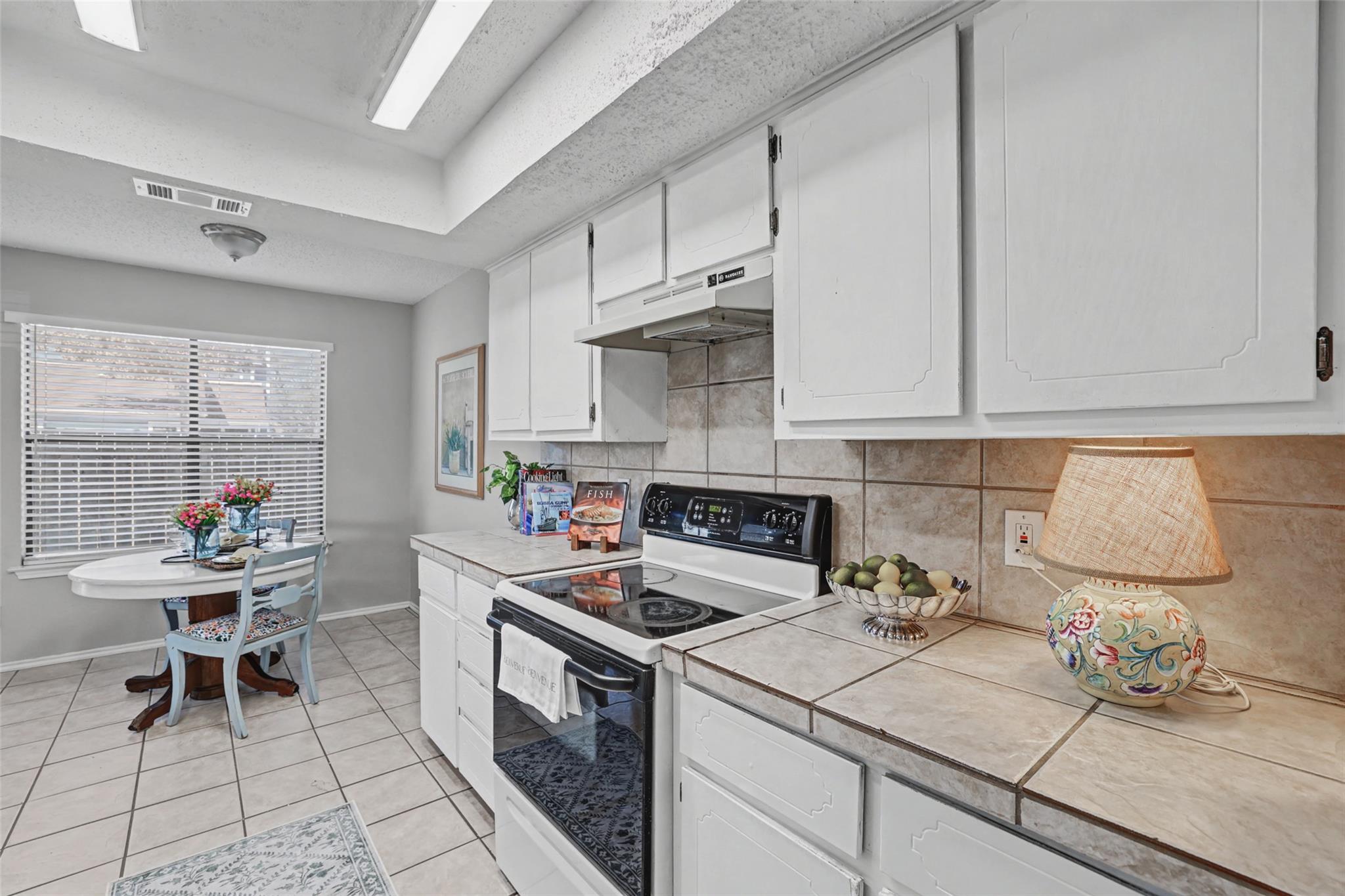 8806 Springmail Units A and B CIR