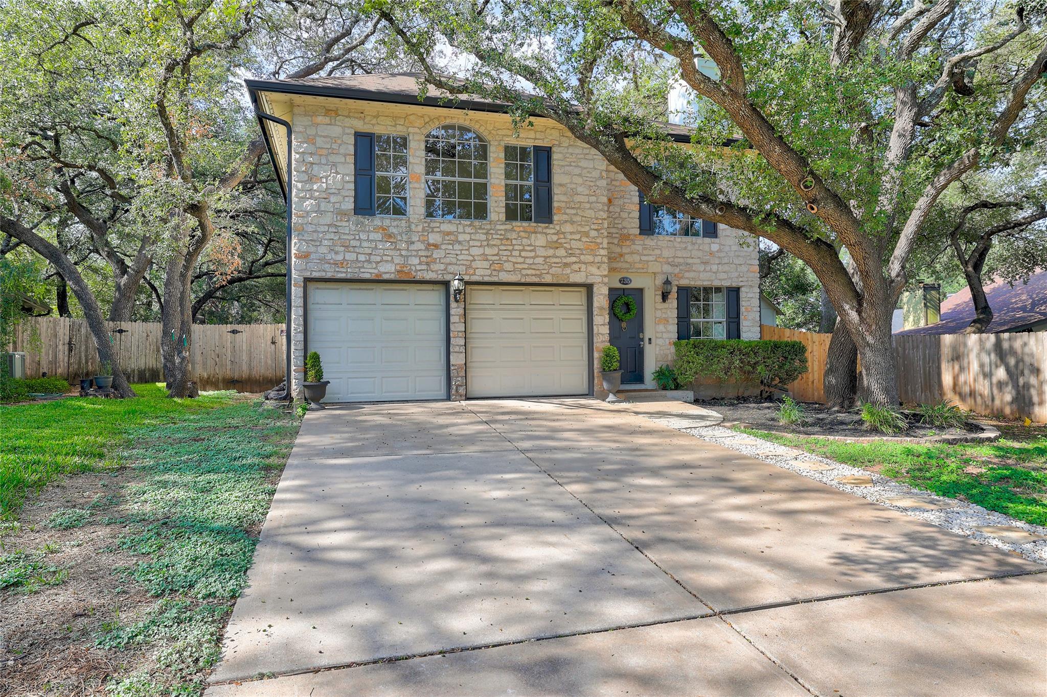 735 Shiny Rock DR