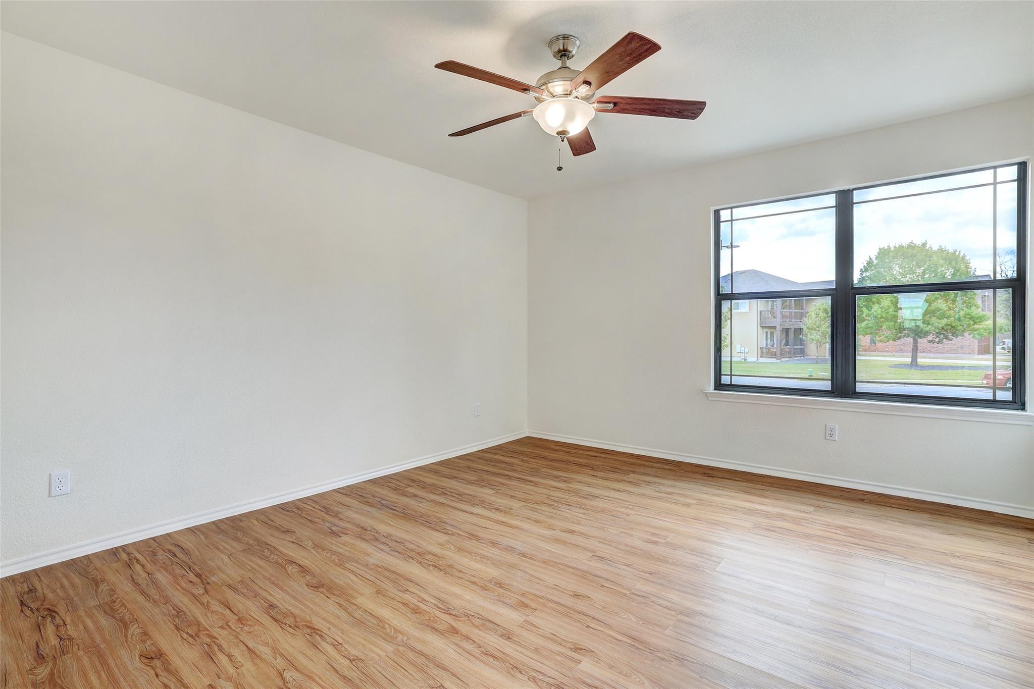 621 Clover Flat RD, Cedar Park