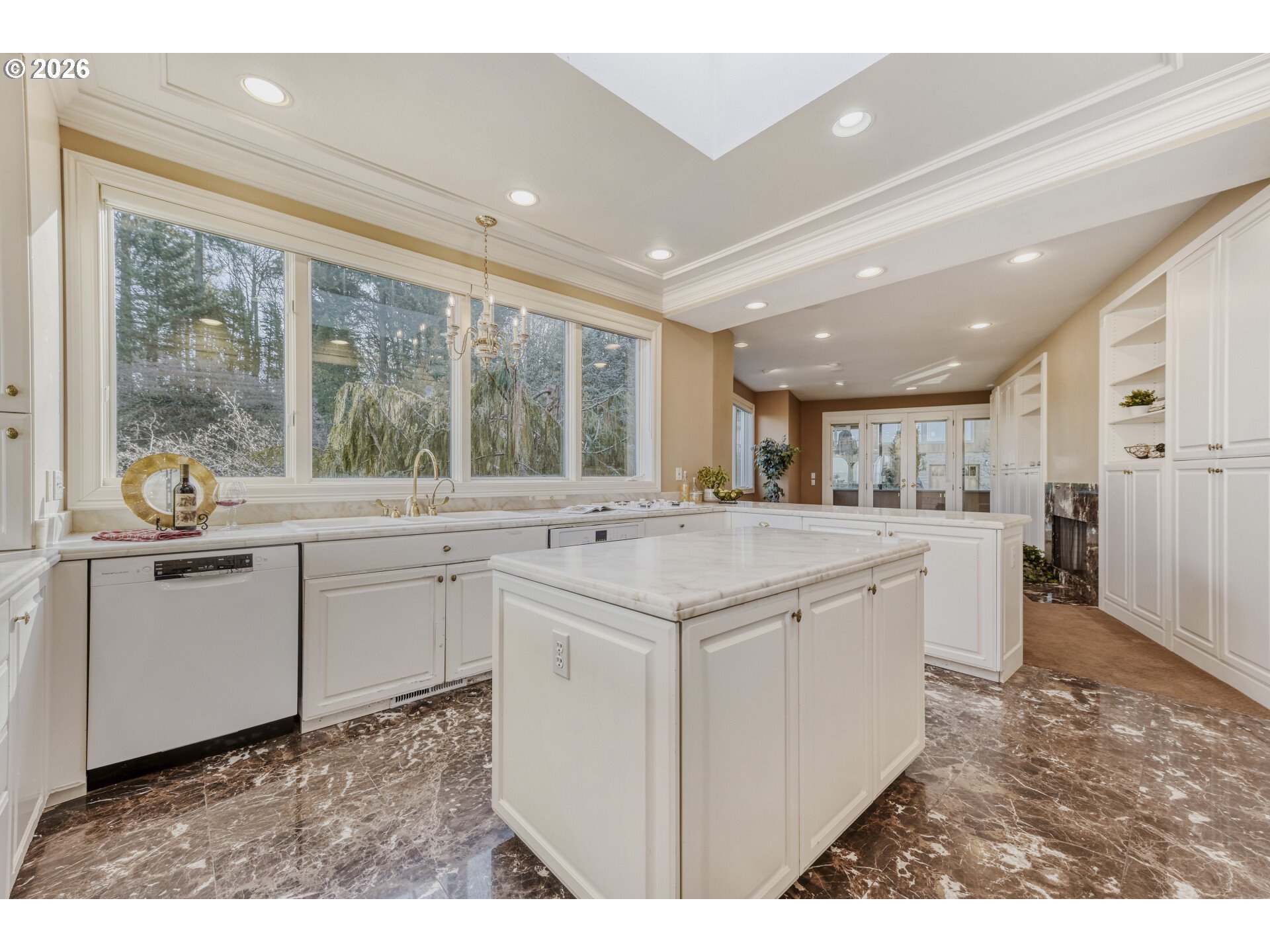 2338 SW 15TH AVE