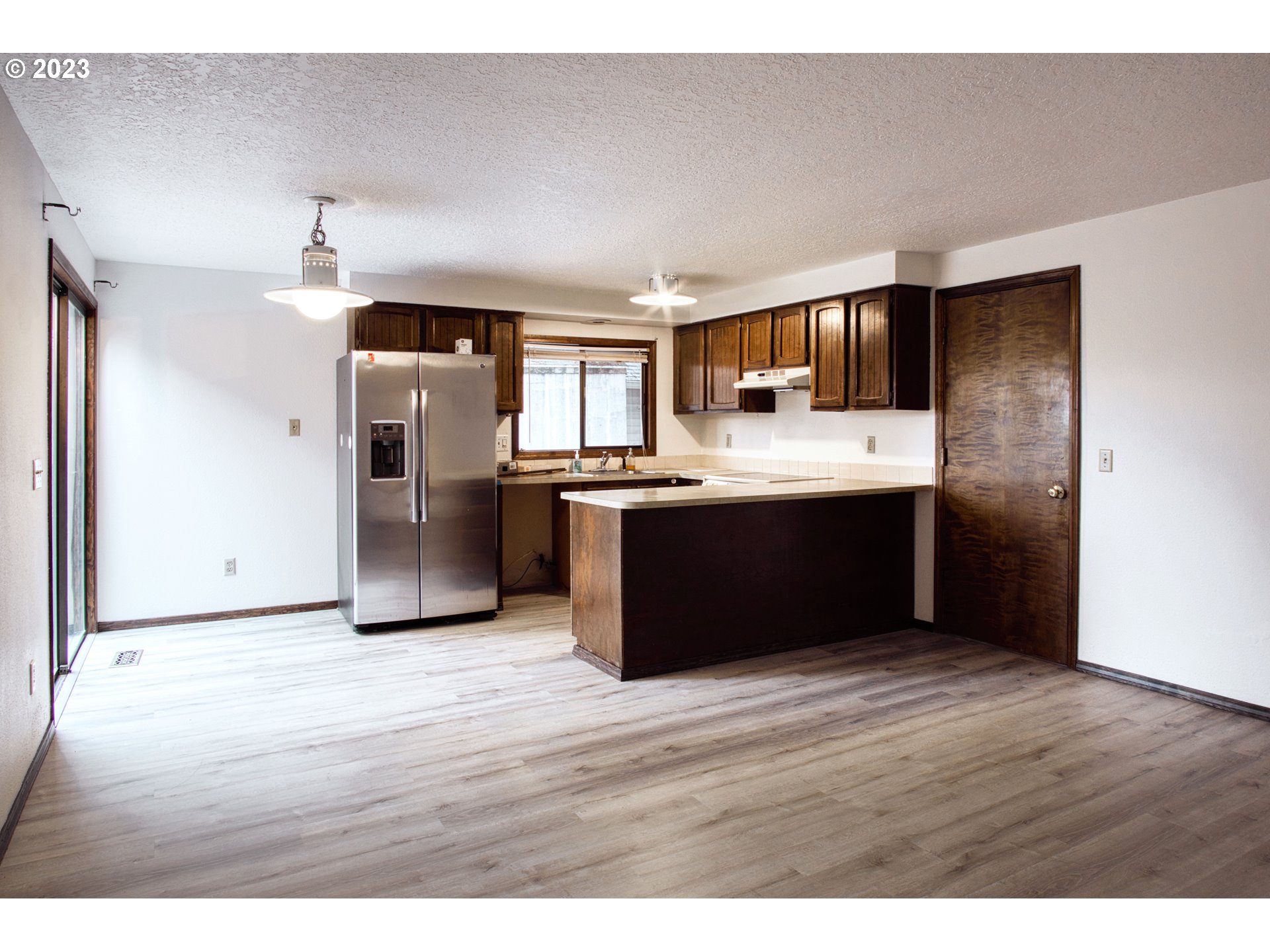 415 NE 136TH AVE