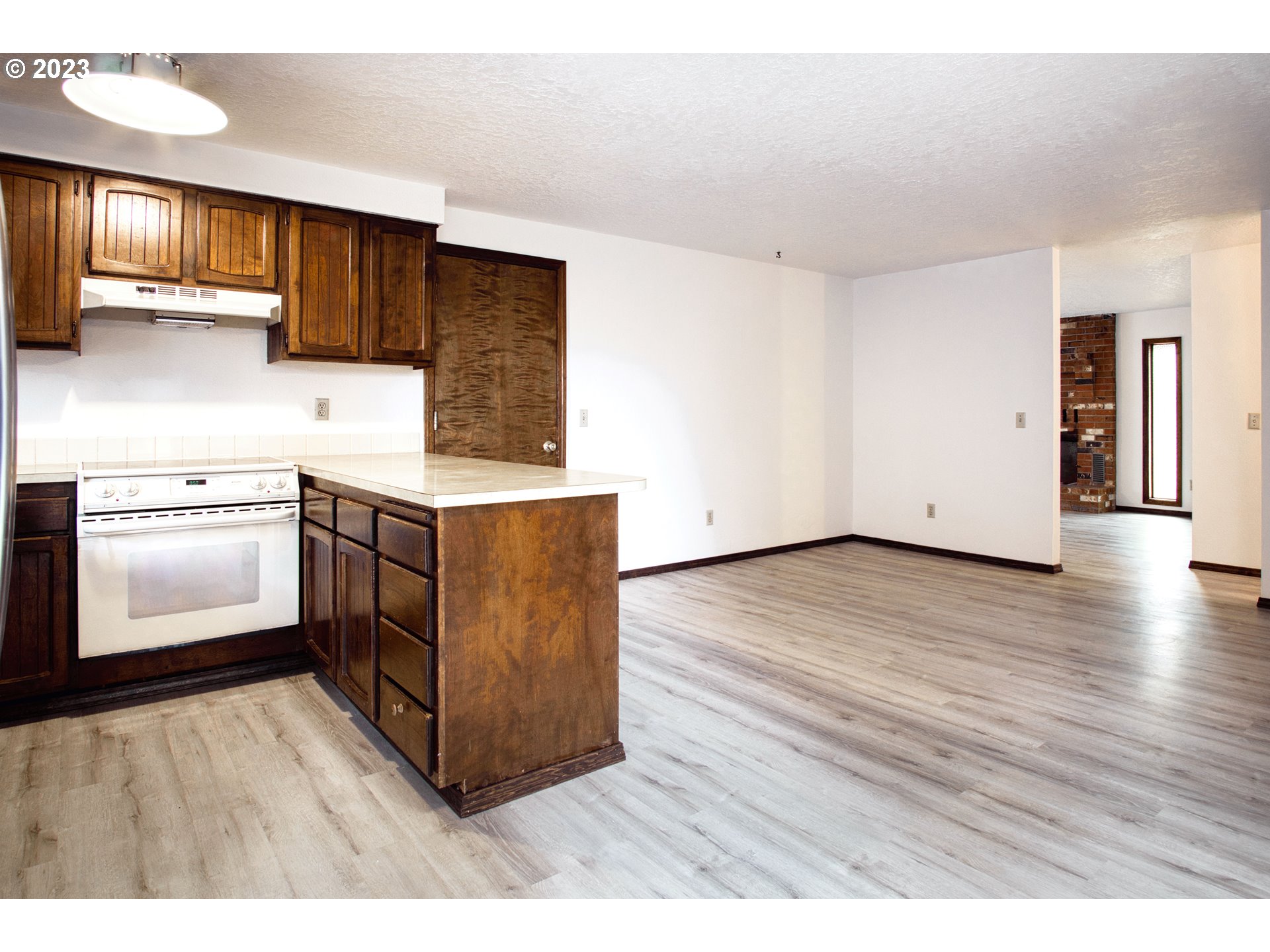 415 NE 136TH AVE