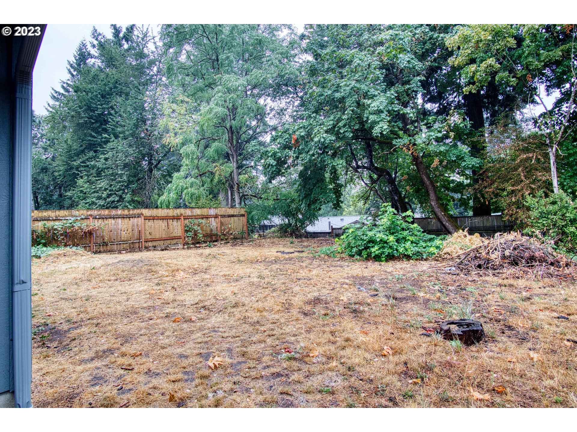 415 NE 136TH AVE