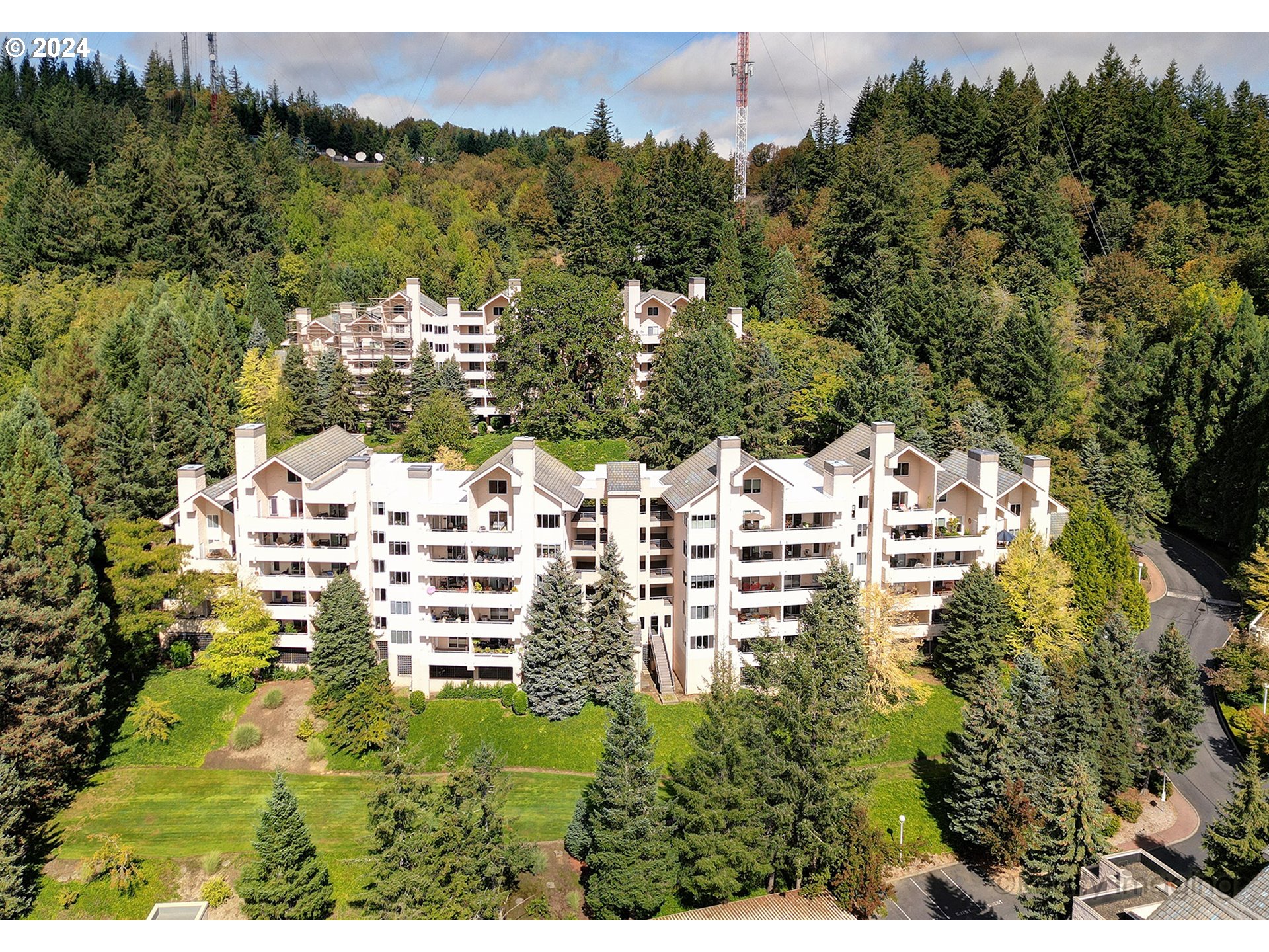 6665 W BURNSIDE RD 425