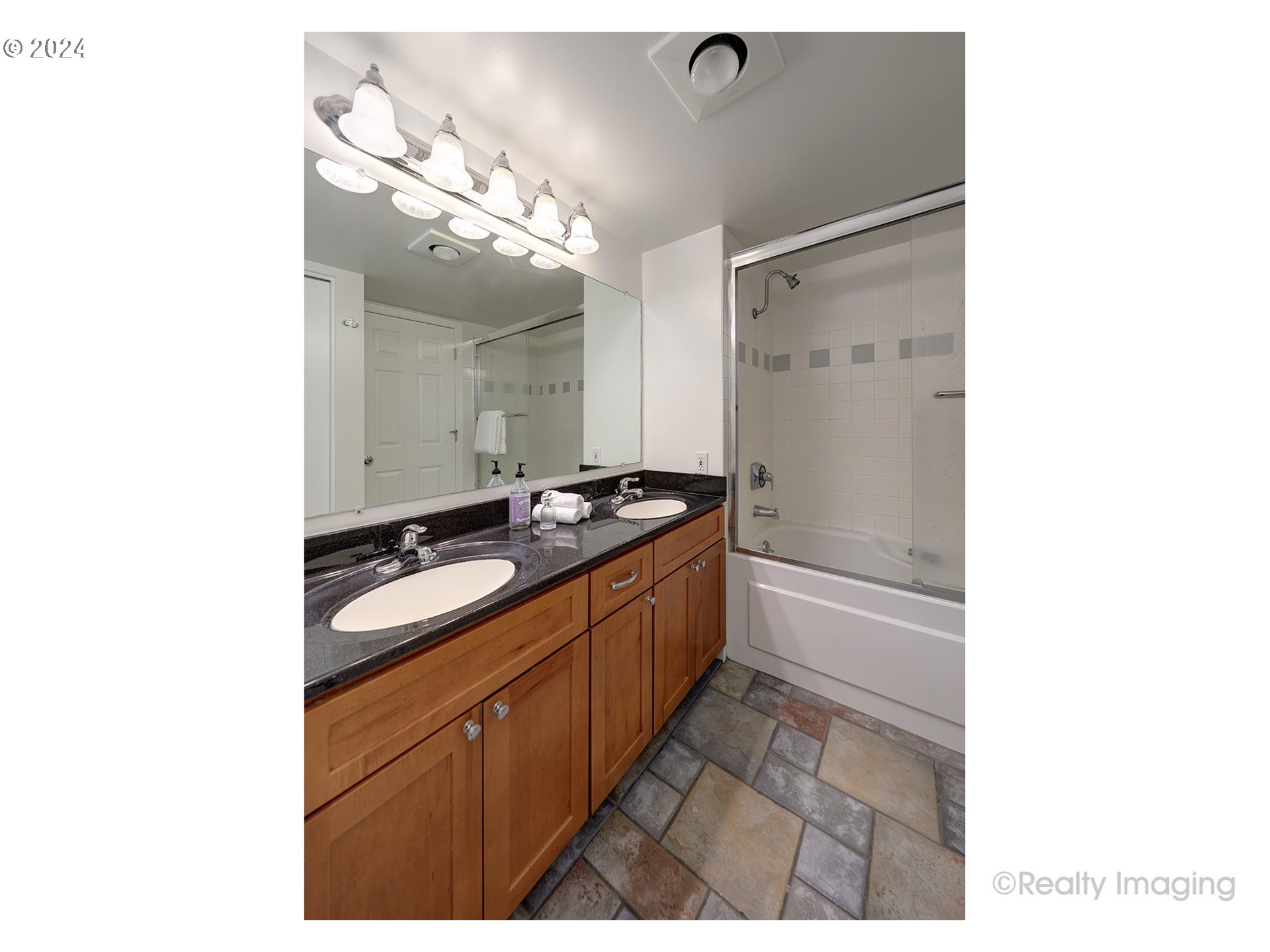 6665 W BURNSIDE RD 425