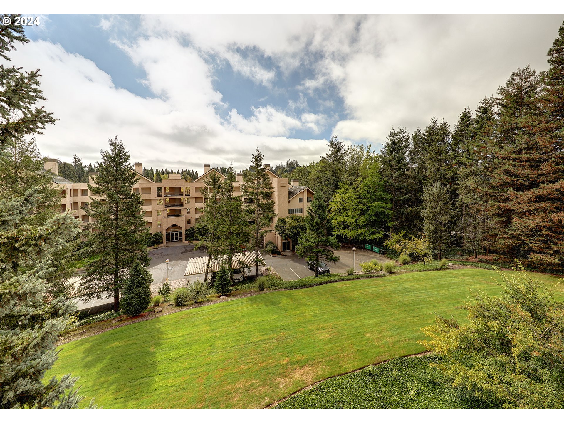 6665 W BURNSIDE RD 425