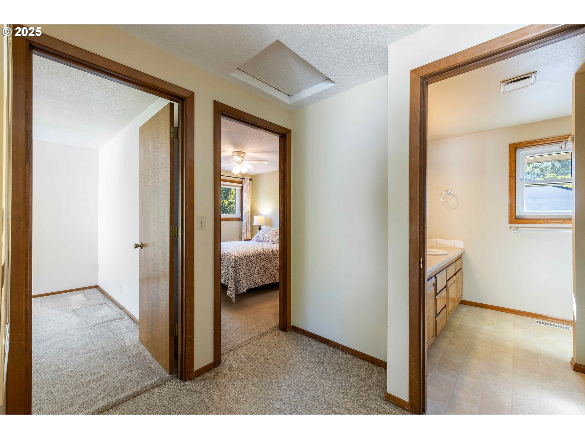 11625 SW SETTLER WAY