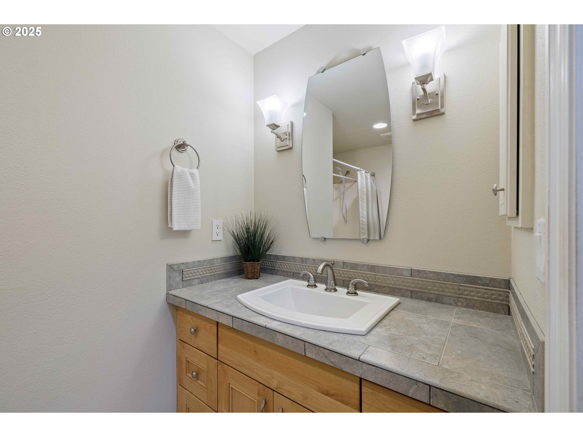 11625 SW SETTLER WAY