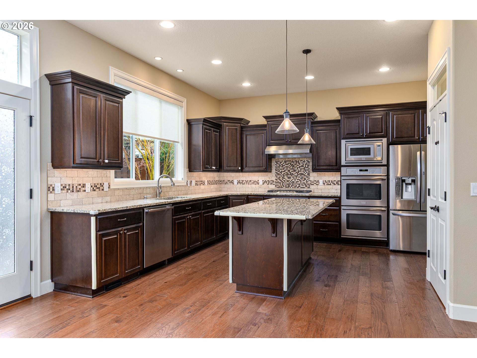 15432 NW DOMINION DR