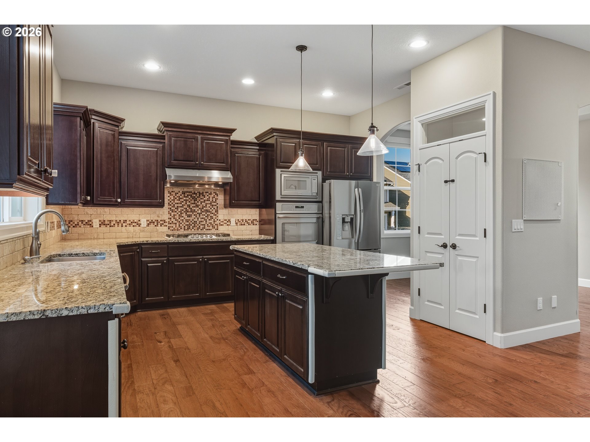 15432 NW DOMINION DR