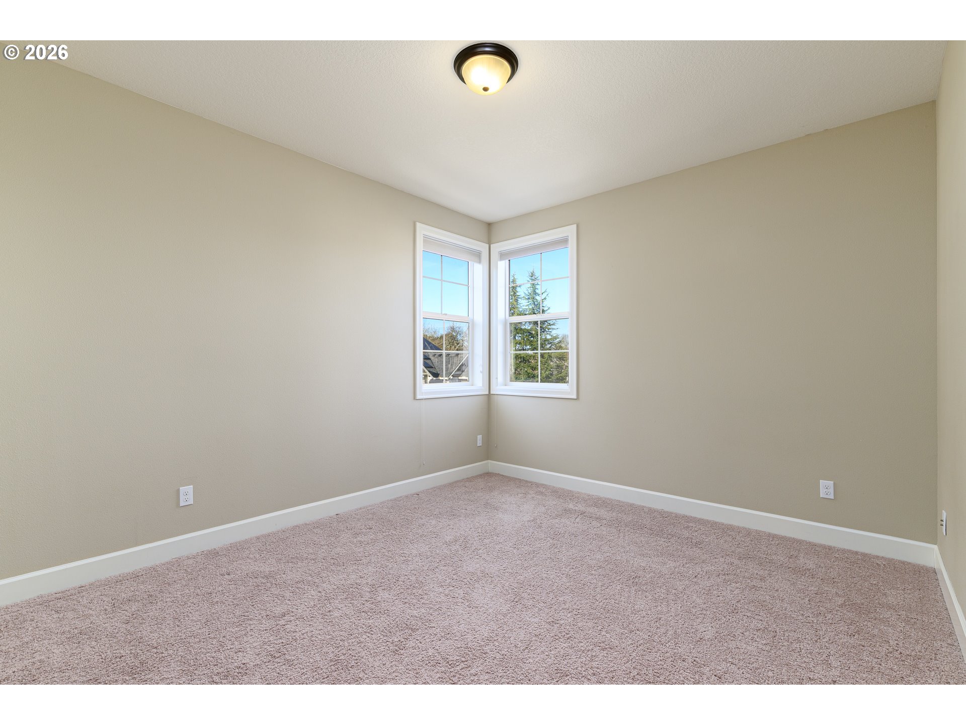 15432 NW DOMINION DR