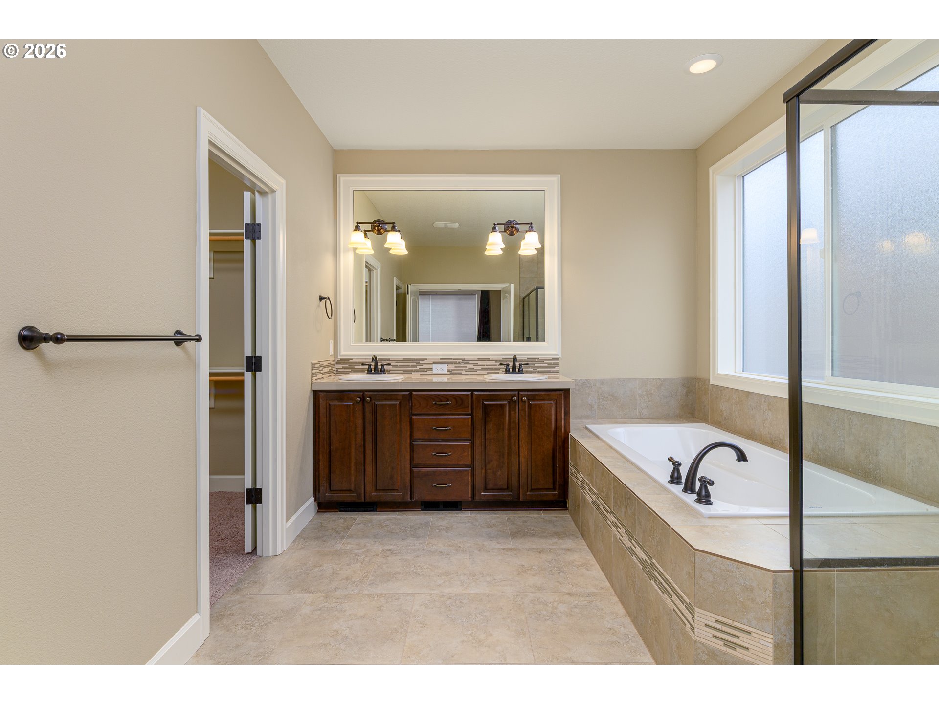 15432 NW DOMINION DR