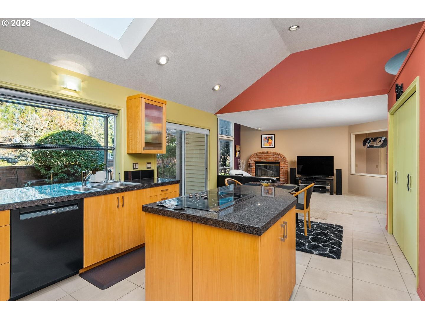 16035 NW ELIZABETH CT
