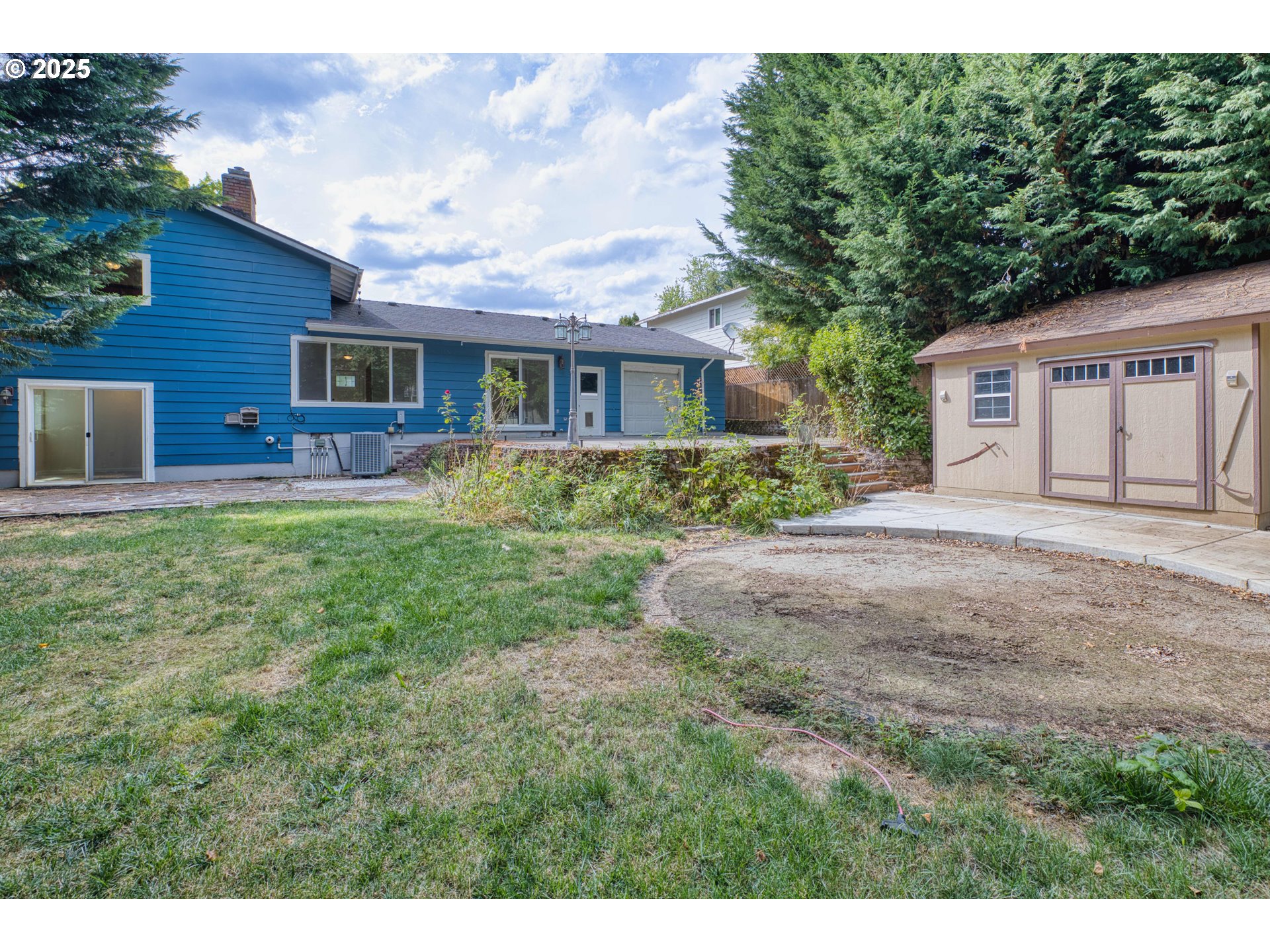 414 SW FRENWOOD WAY