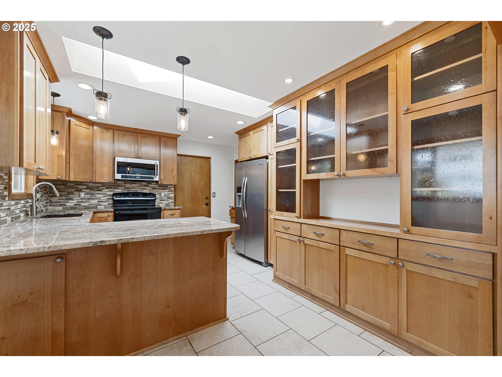 414 SW FRENWOOD WAY