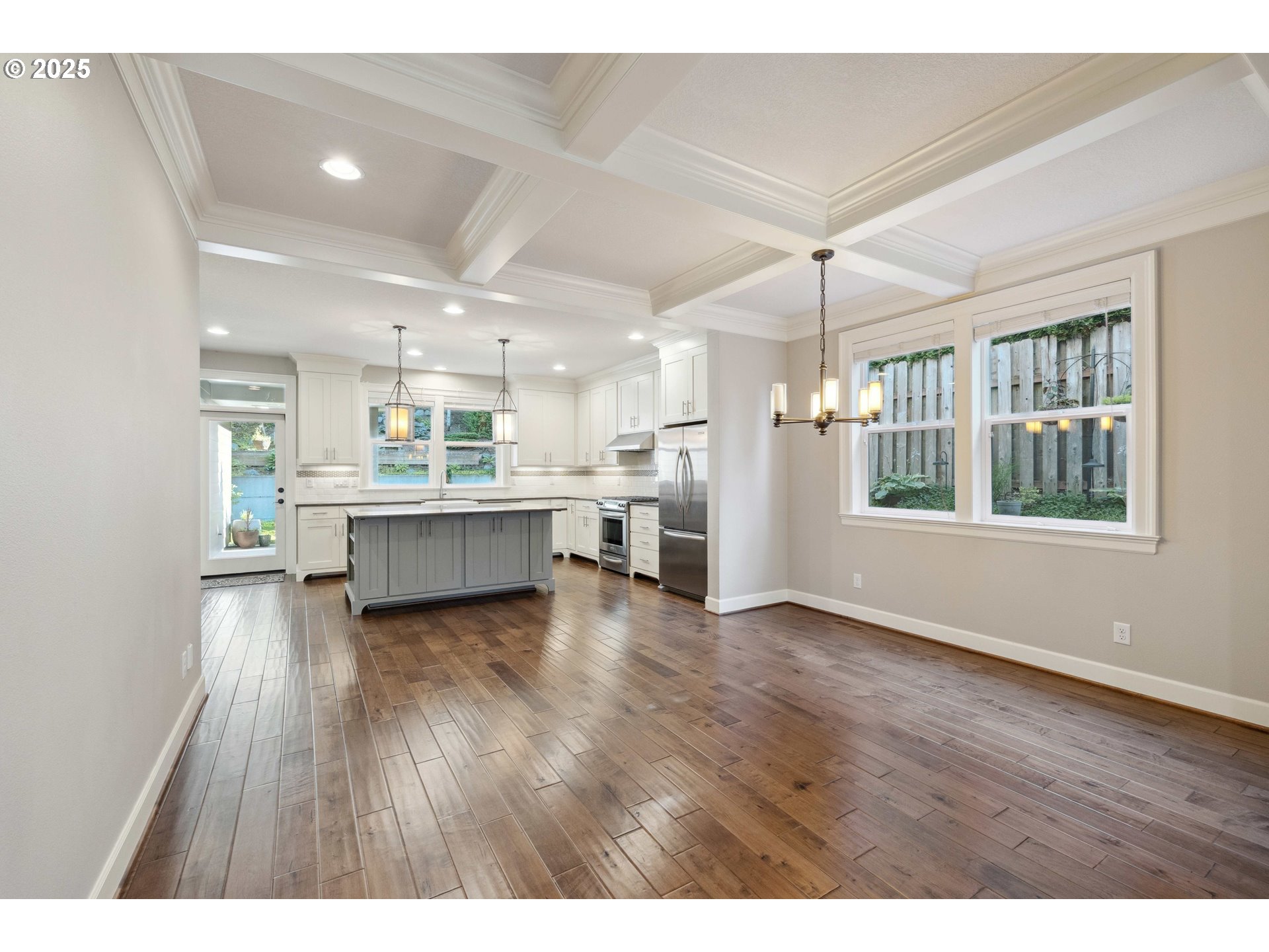 2760 SW SYLVANIA TER