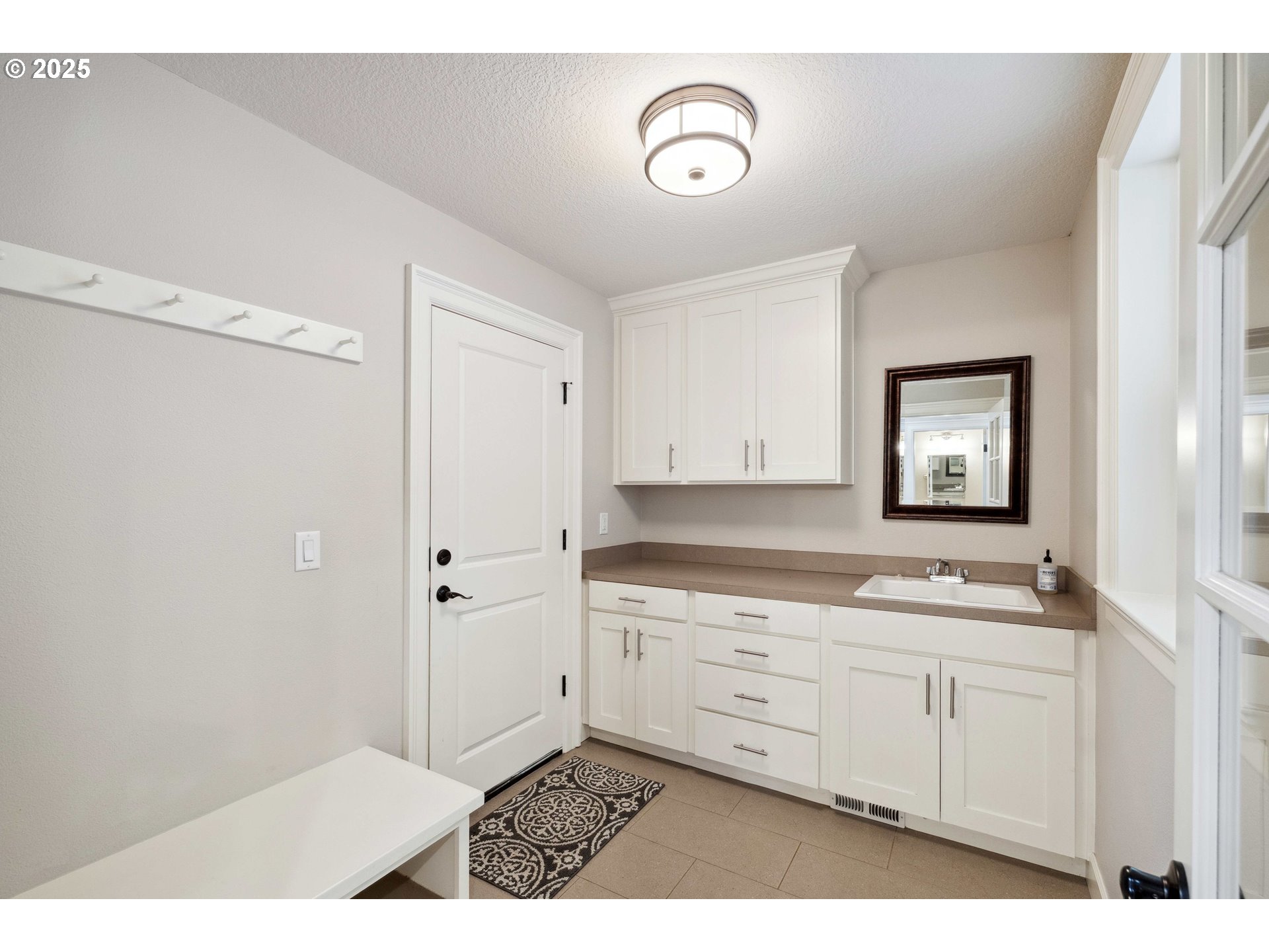 2760 SW SYLVANIA TER