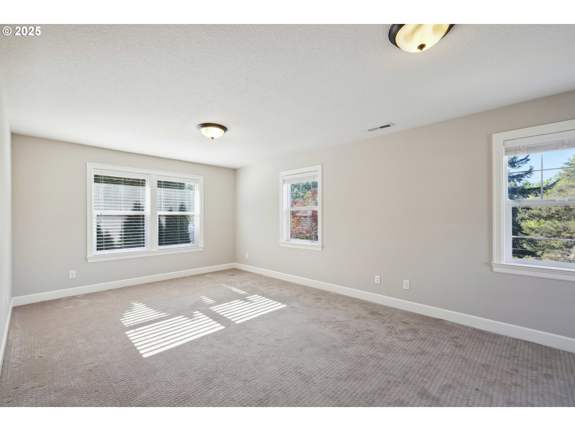 2760 SW SYLVANIA TER