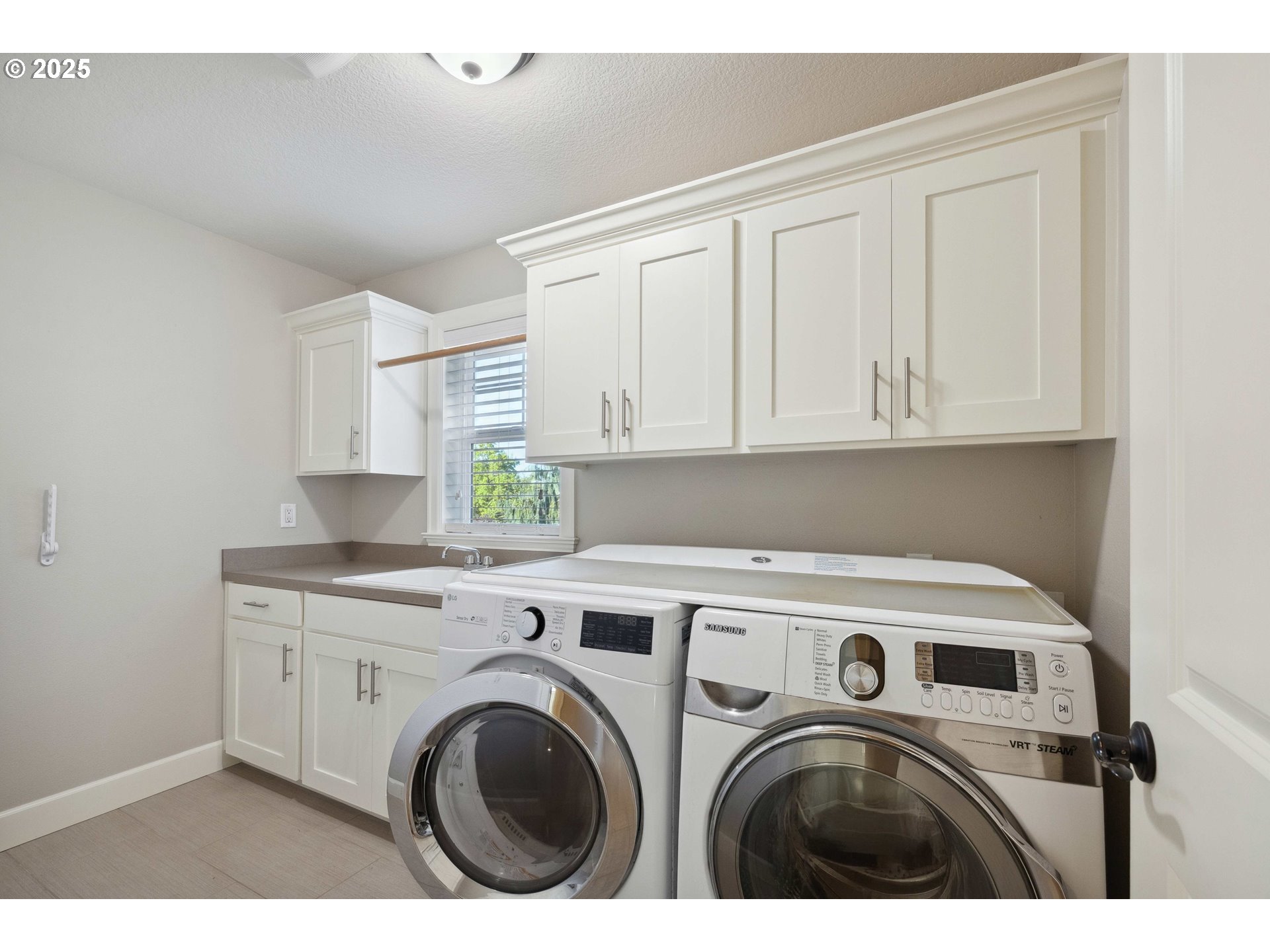 2760 SW SYLVANIA TER