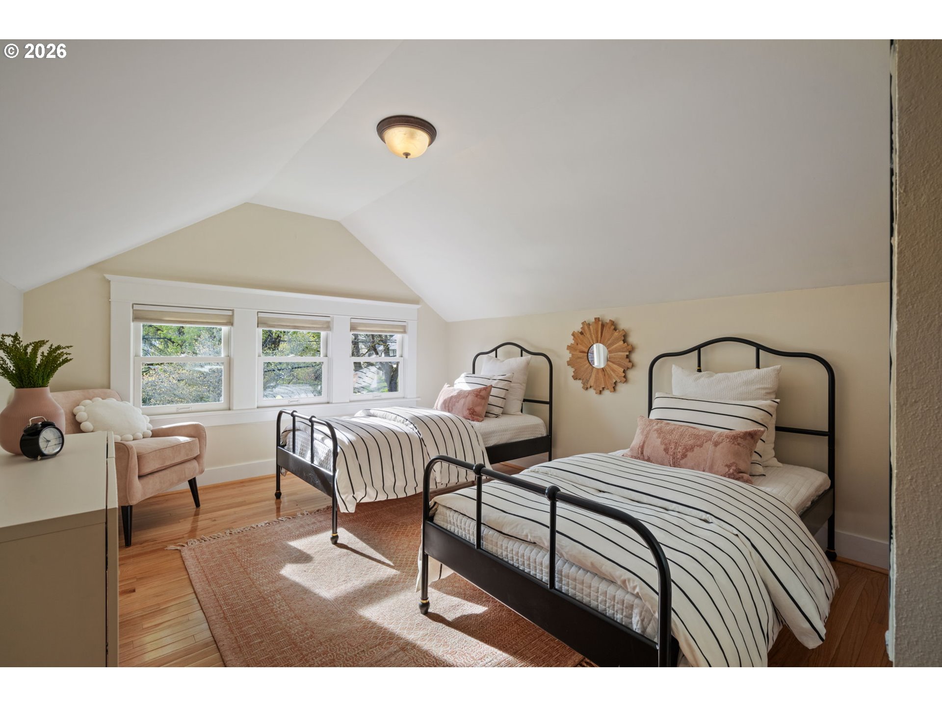 316 NE 44TH AVE