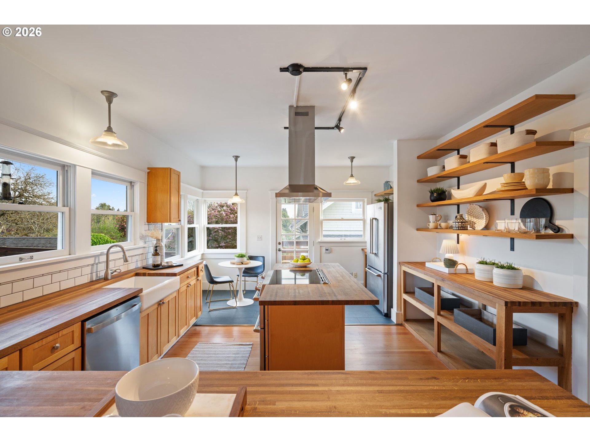 316 NE 44TH AVE