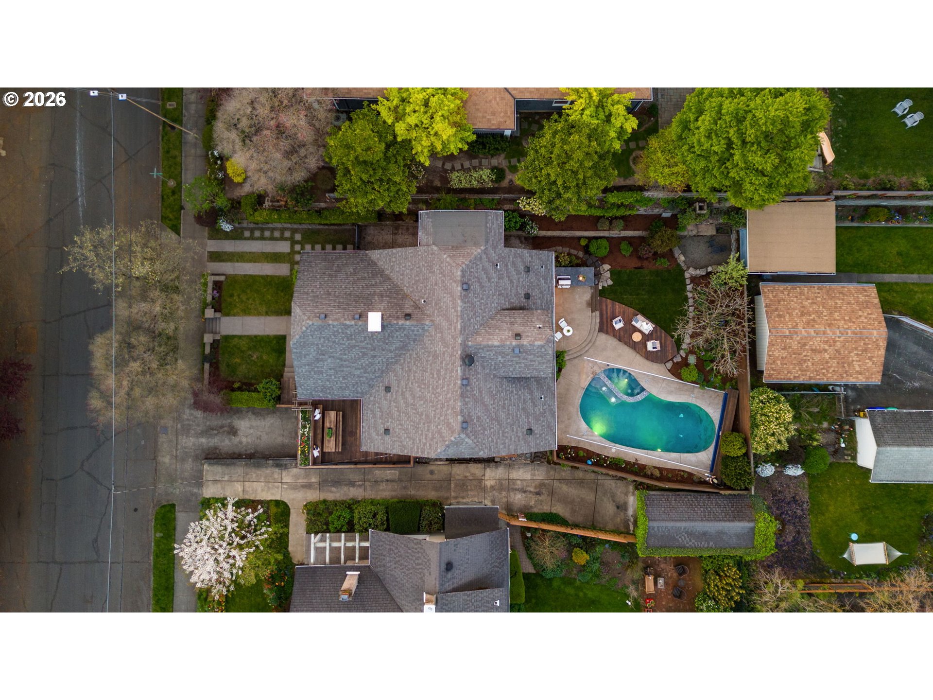 316 NE 44TH AVE