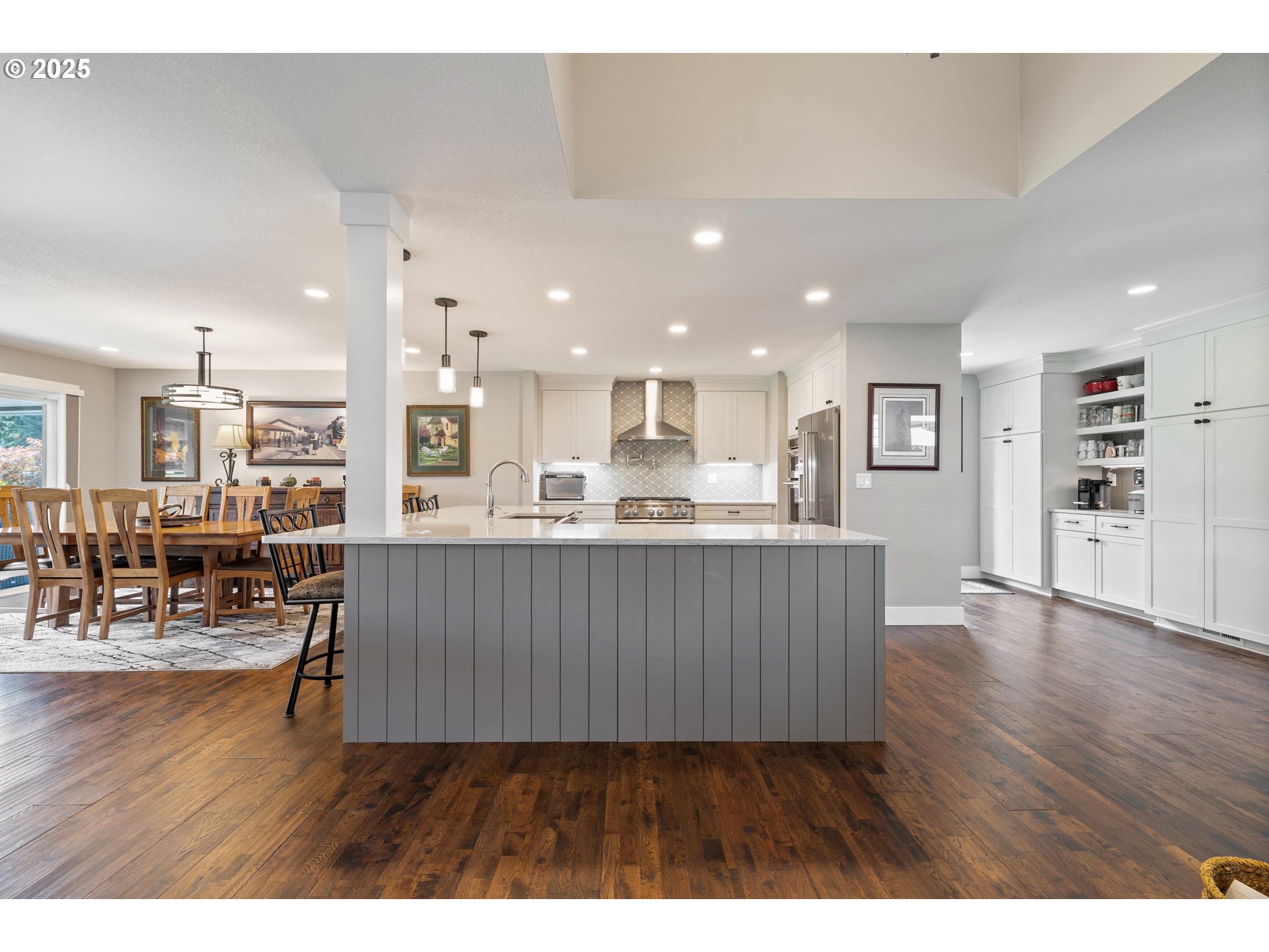 7574 SW ARBOR GLEN CT