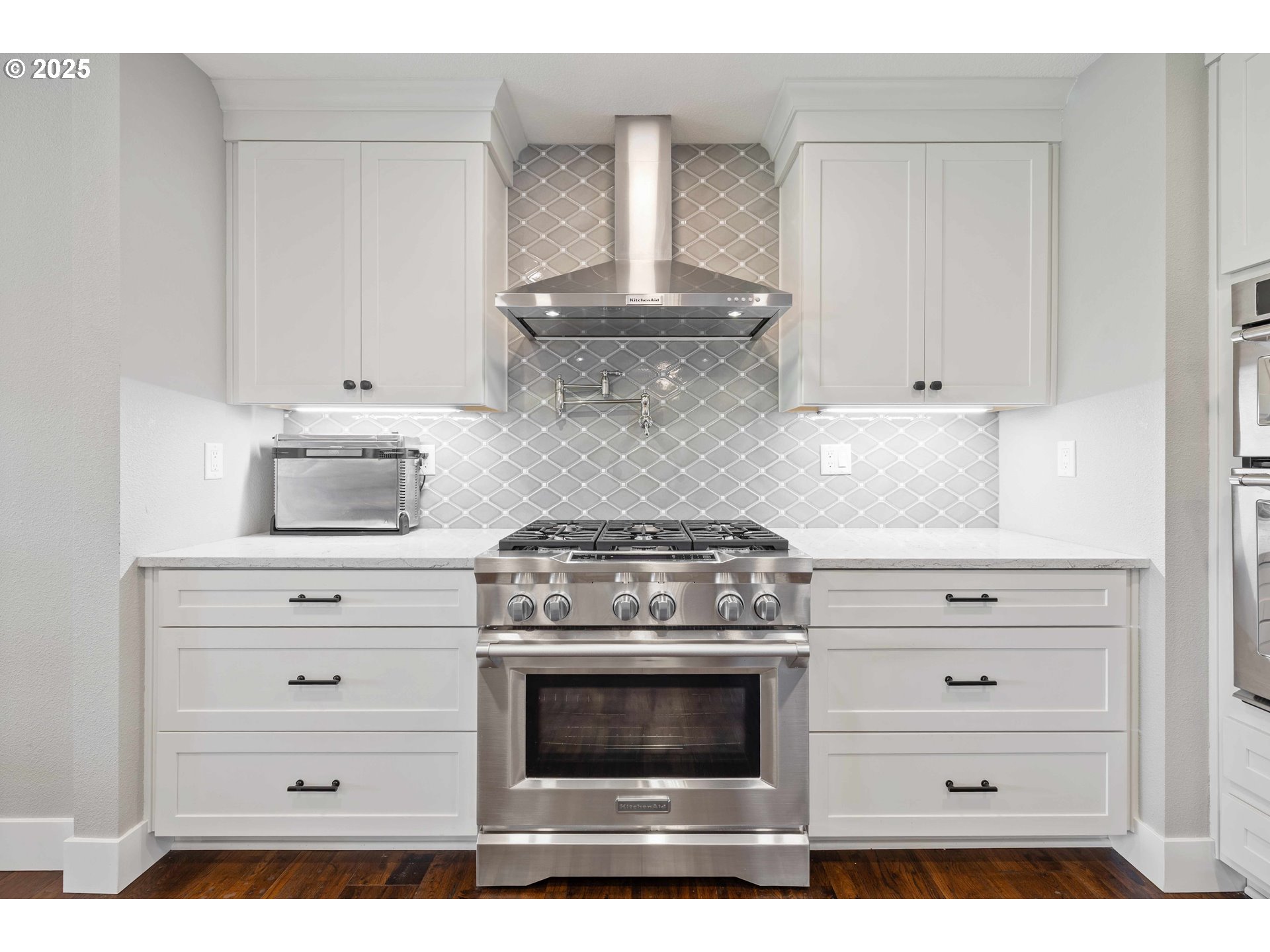 7574 SW ARBOR GLEN CT