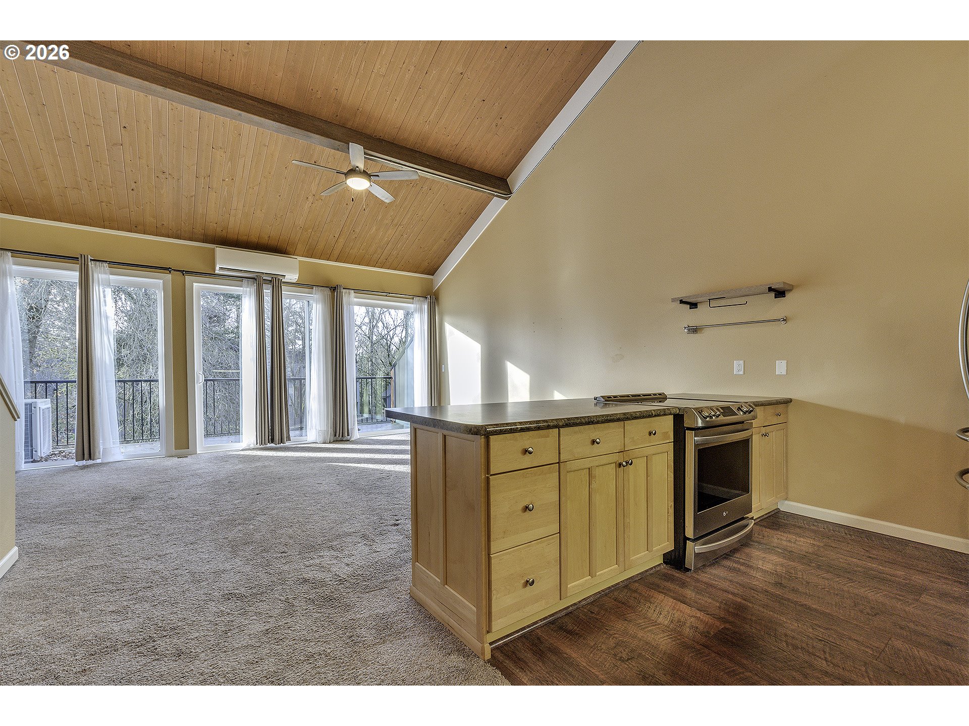 4 TOUCHSTONE DR 141