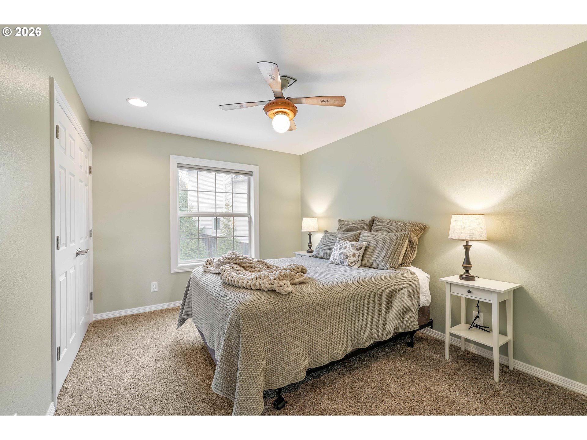 13736 SW MISTLETOE DR