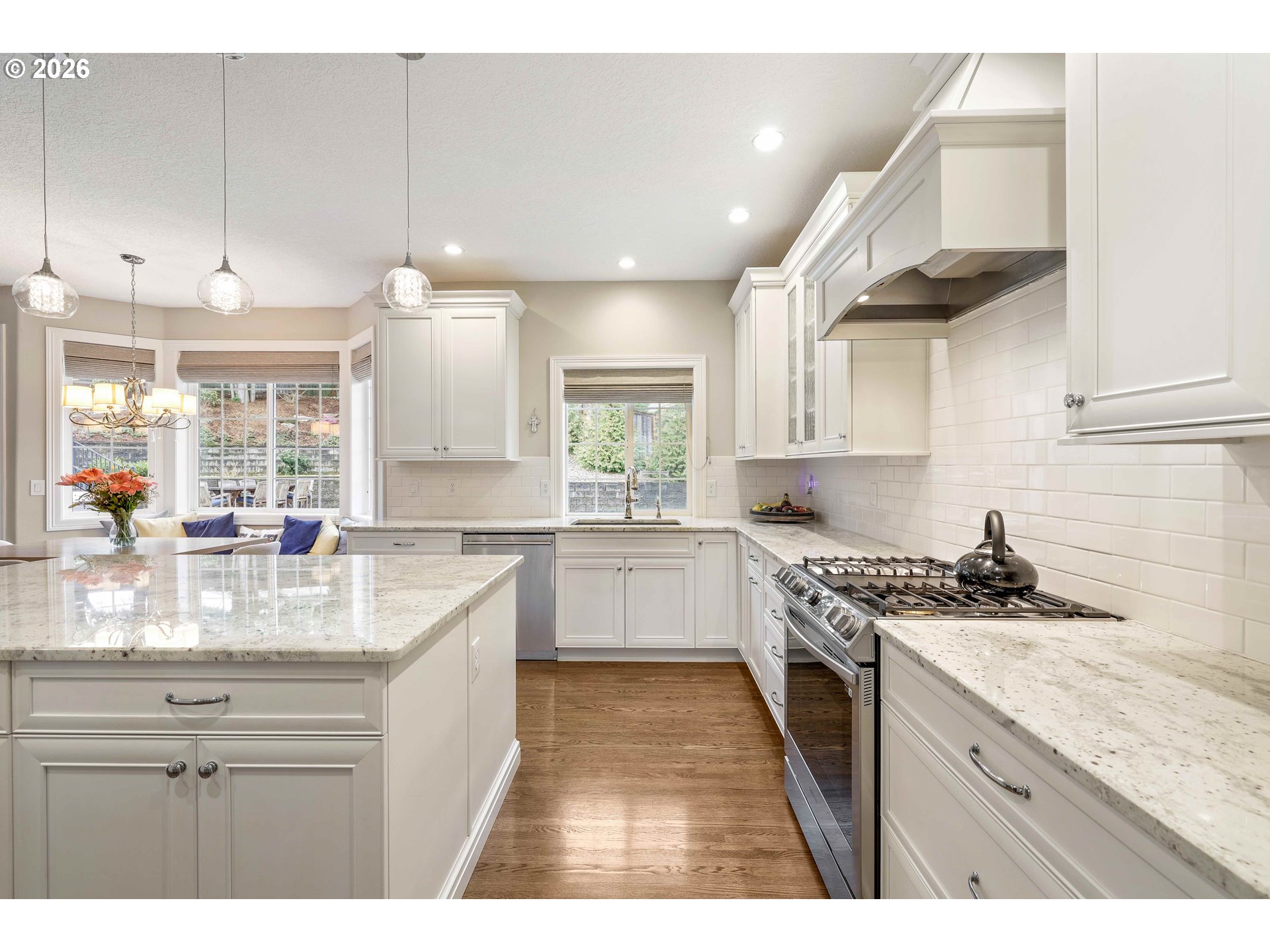 13736 SW MISTLETOE DR