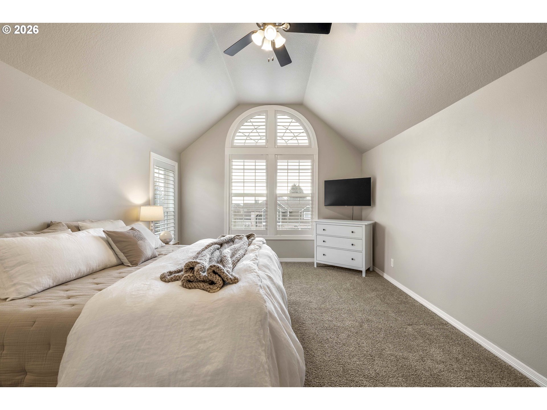 13736 SW MISTLETOE DR