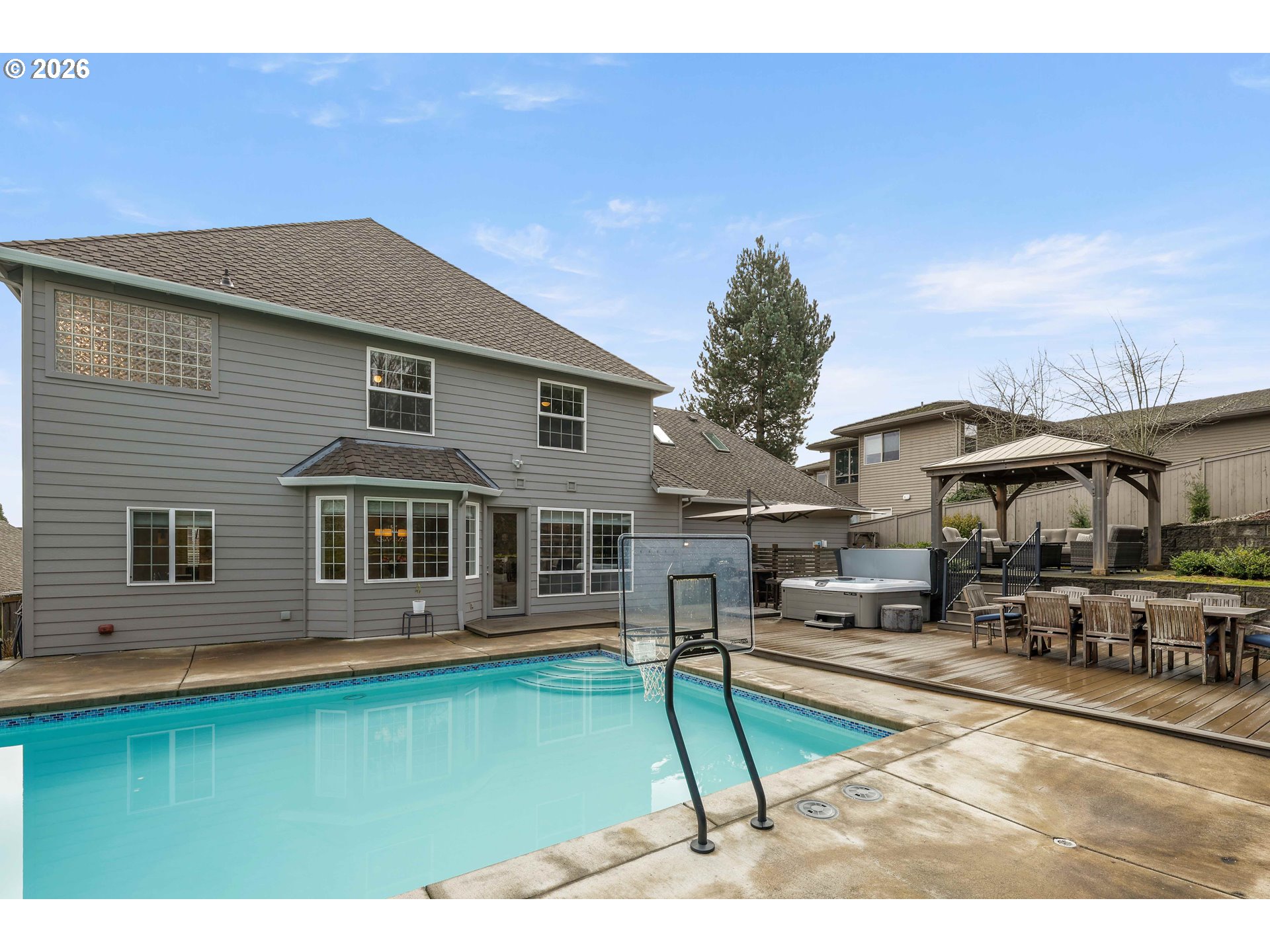 13736 SW MISTLETOE DR