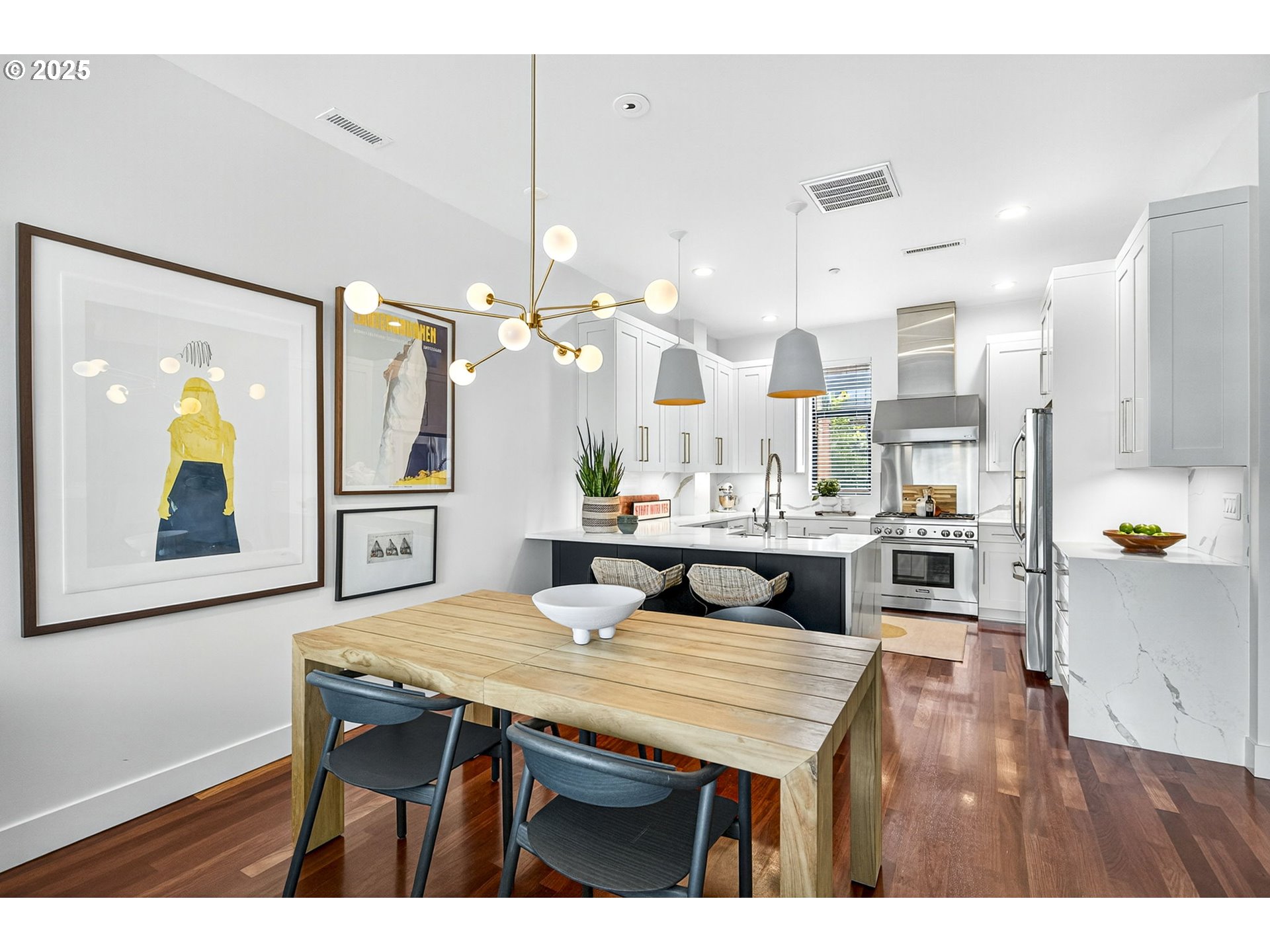 1682 NW RIVERSCAPE ST