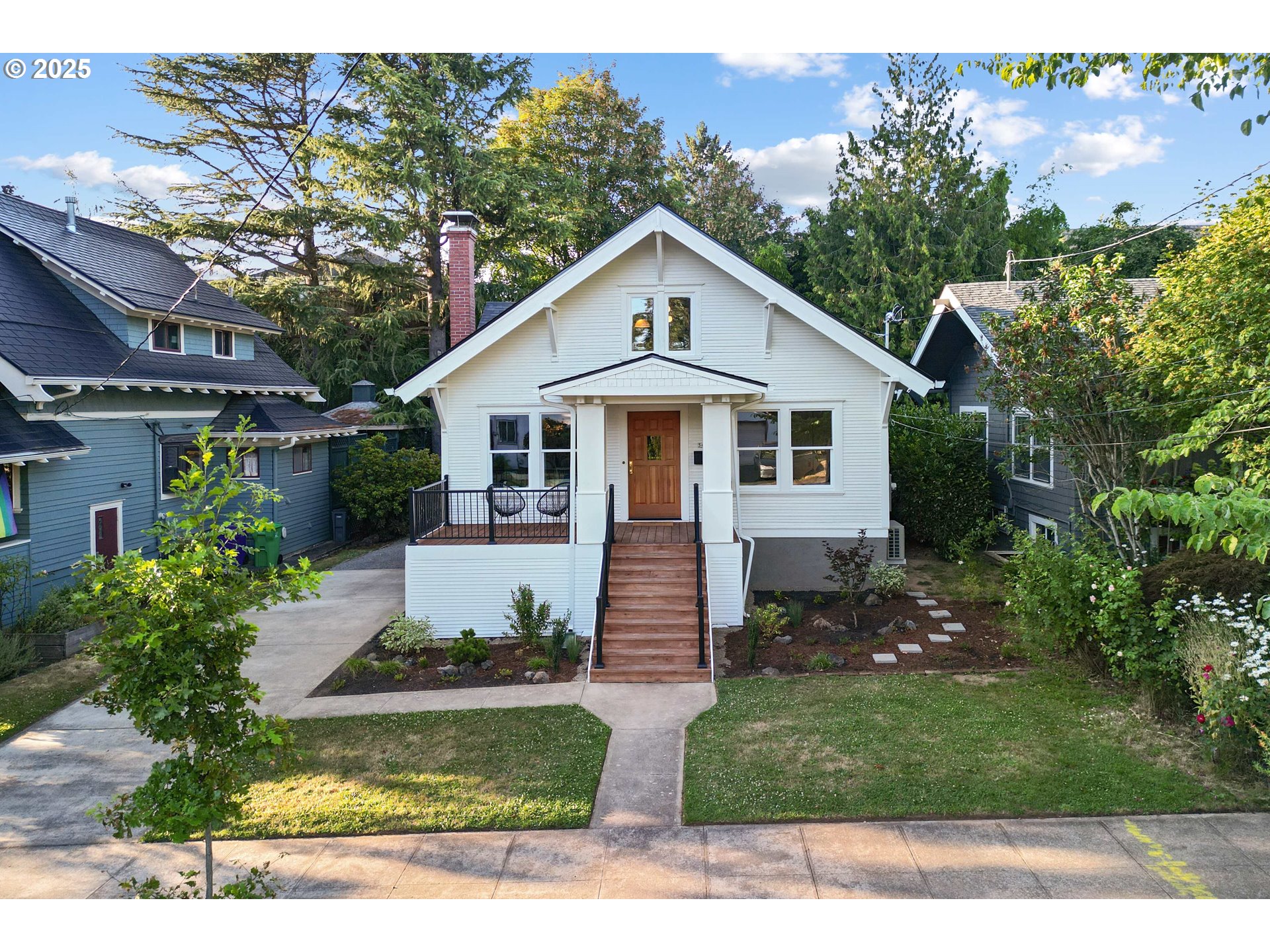 5415 NE SACRAMENTO ST