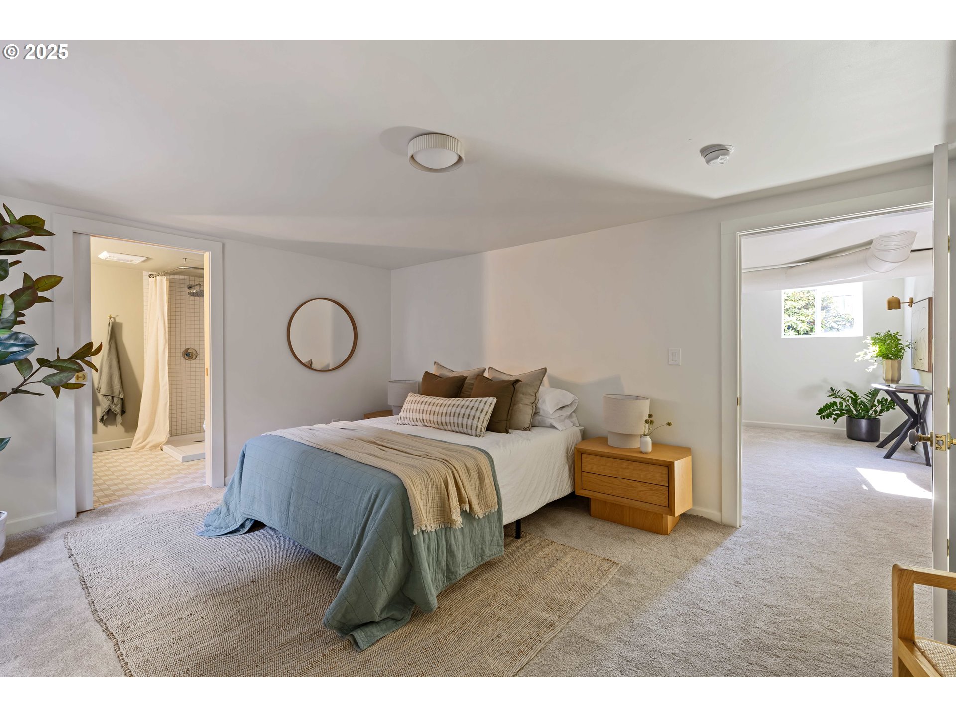 5415 NE SACRAMENTO ST