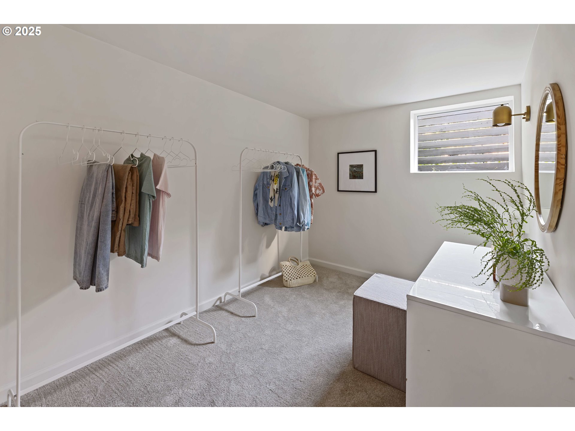 5415 NE SACRAMENTO ST