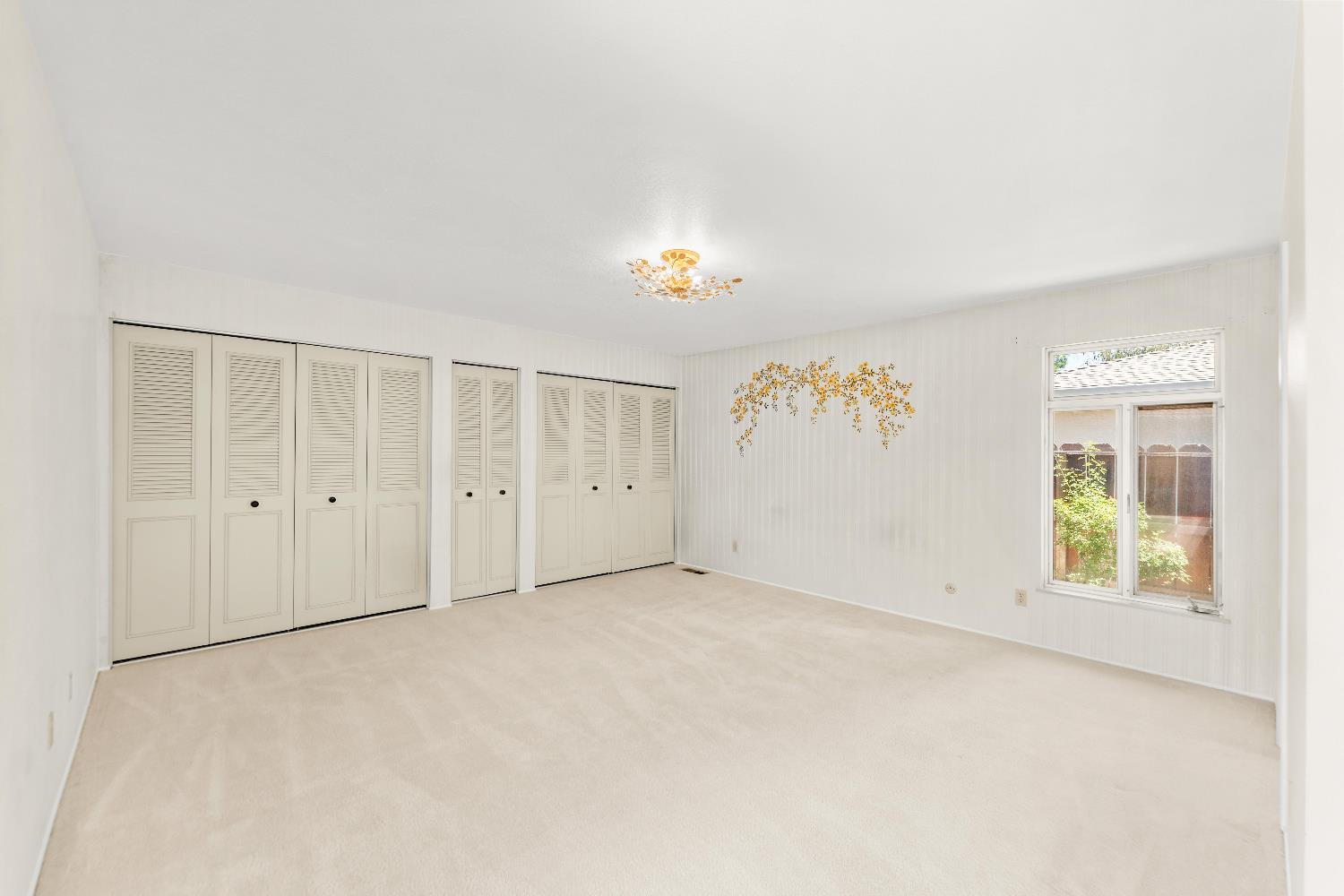 2021 Cabrillo Circle