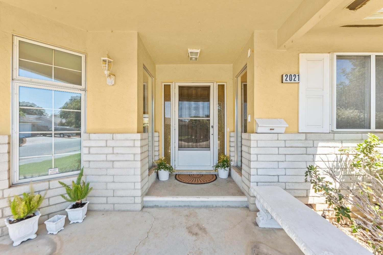 2021 Cabrillo Circle