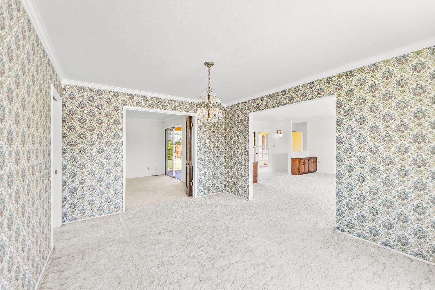 2021 Cabrillo Circle