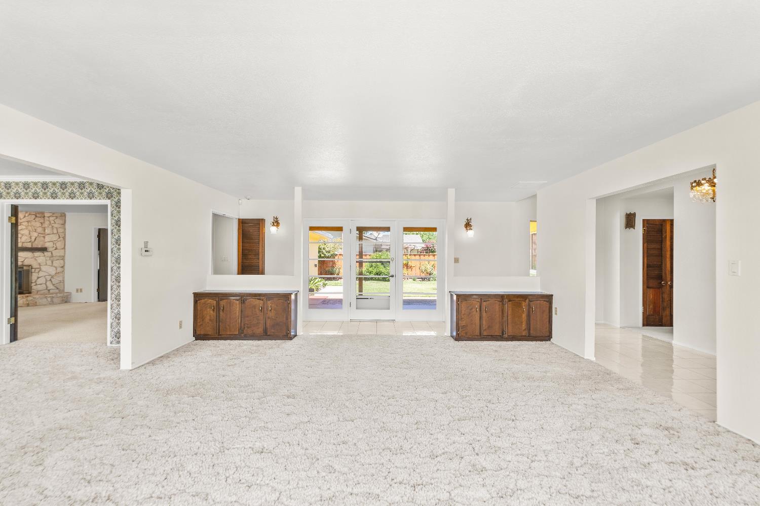 2021 Cabrillo Circle