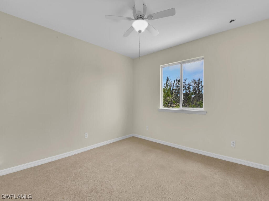 2419 Ashbury CIR