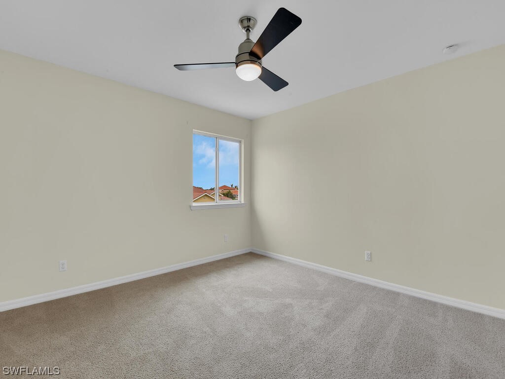 2419 Ashbury CIR