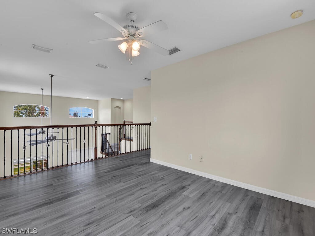 2419 Ashbury CIR