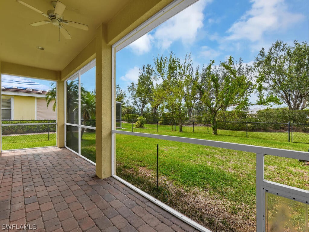 2419 Ashbury CIR