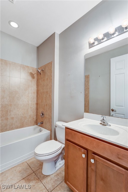 2538 Ashbury CIR