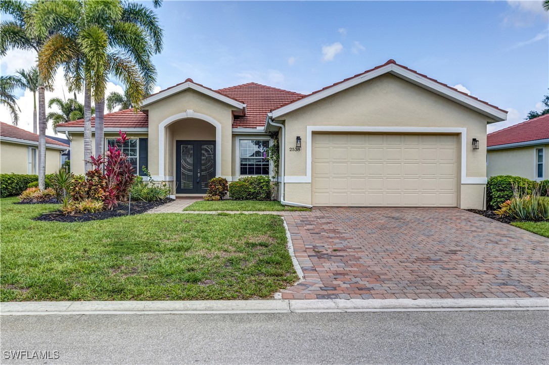 2538 Ashbury CIR
