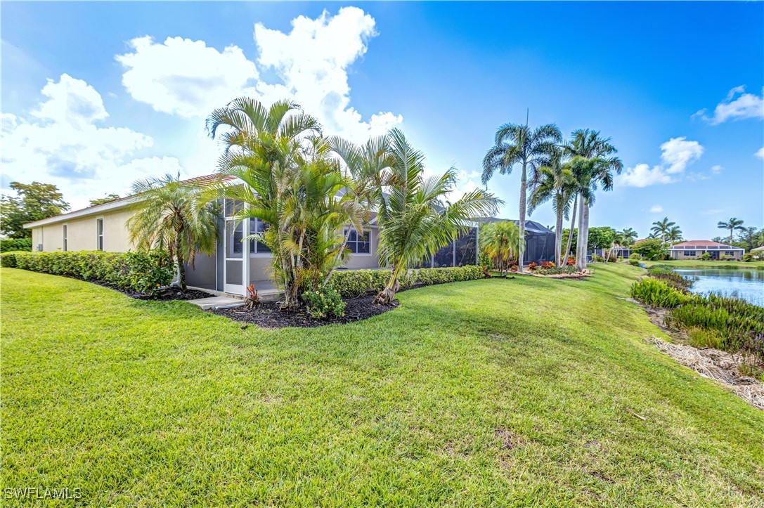 2538 Ashbury CIR
