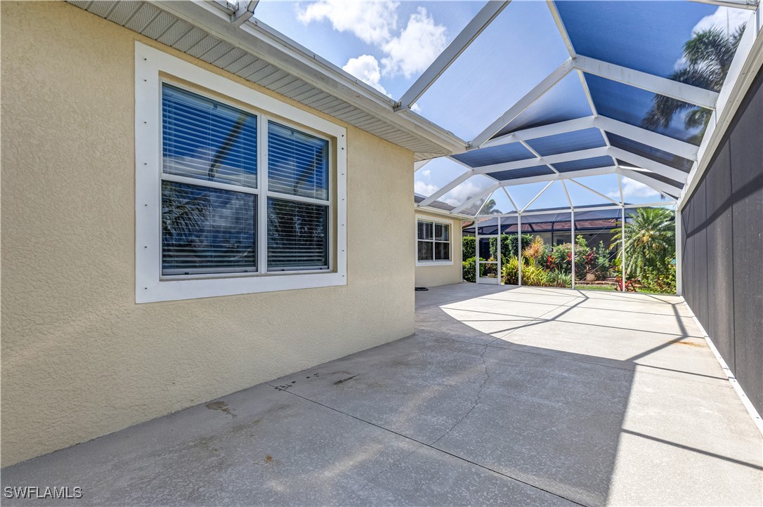 2538 Ashbury CIR