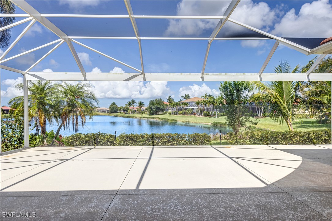 2538 Ashbury CIR